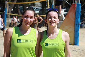 CNU de Voleibol de Praia 2015 | Ana Monteiro (FCNAUP) e Rosa Couto (FFUP)