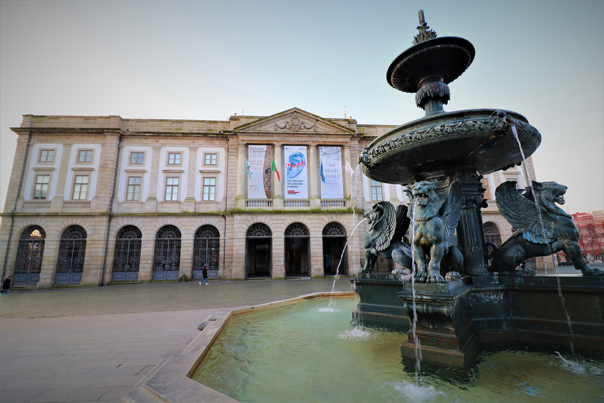 5 (boas) razões para visitar a Reitoria da U.Porto em agosto