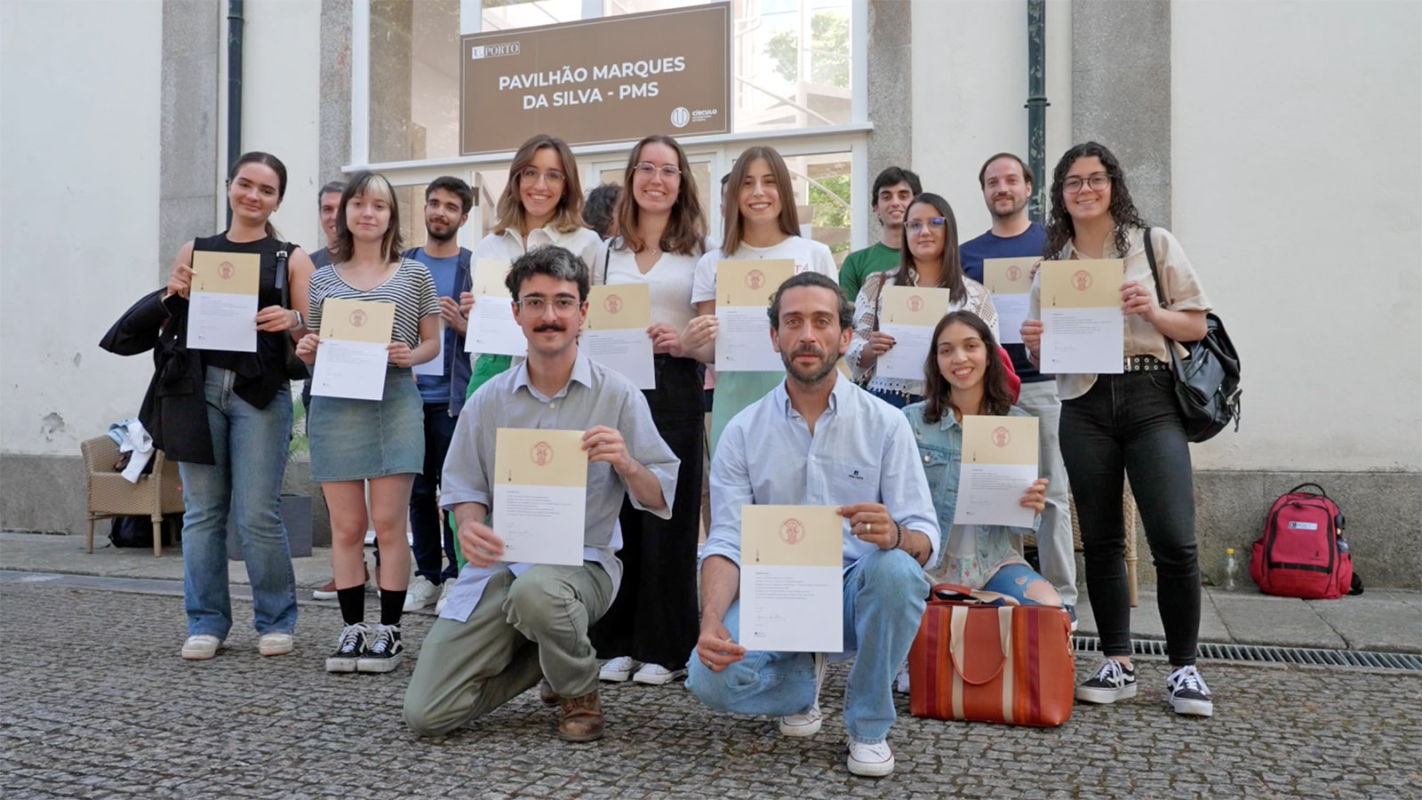 Voluntariado Estudantil: U.Porto distinguiu estudantes &#8220;professores&#8221;