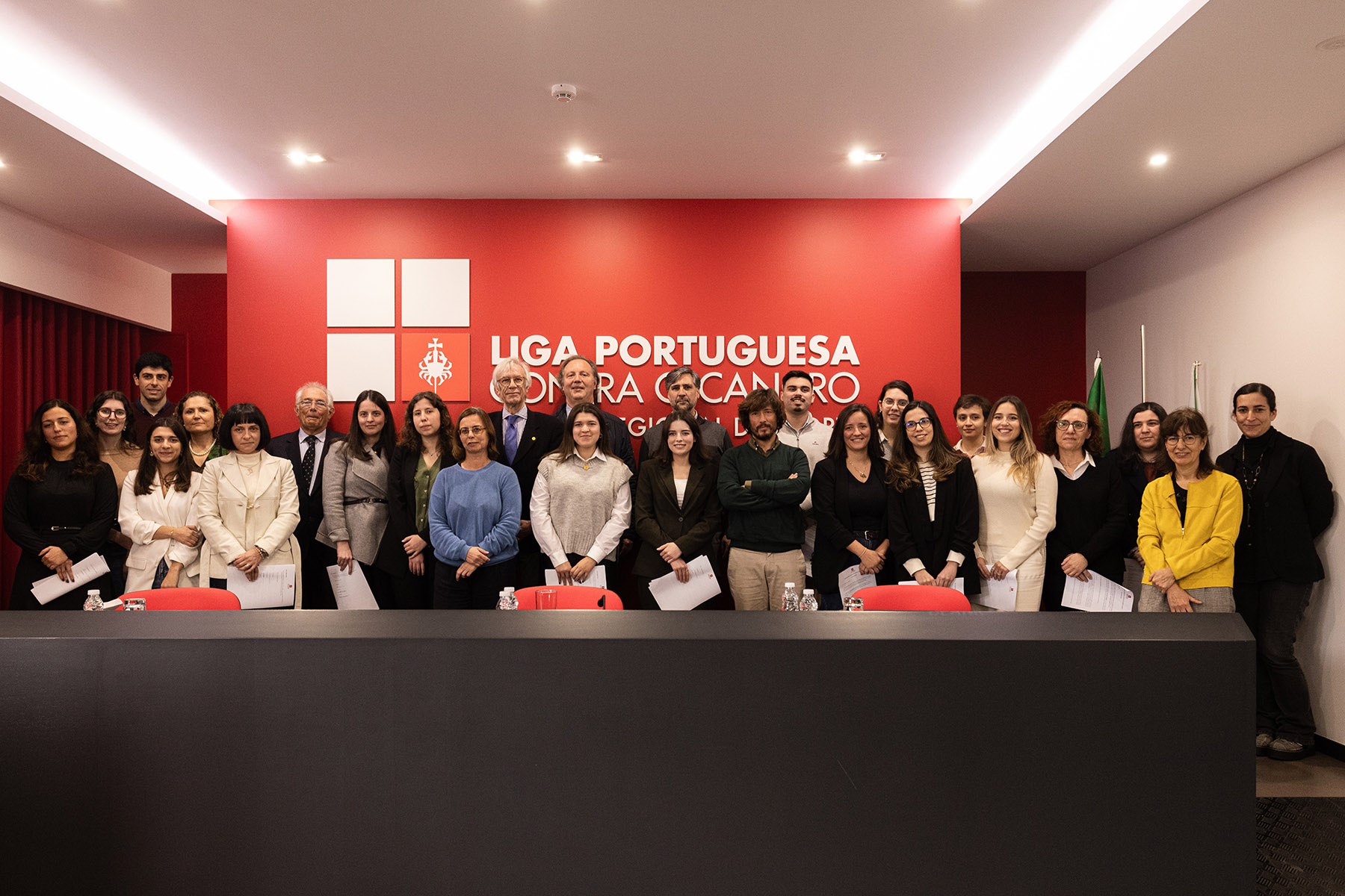 Liga Portuguesa Contra o Cancro apoia jovens cientistas da U.Porto